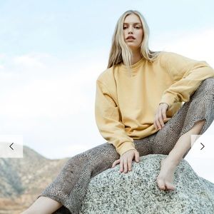 Stone Cold Fox oversized vintage sweater in yellow size L.